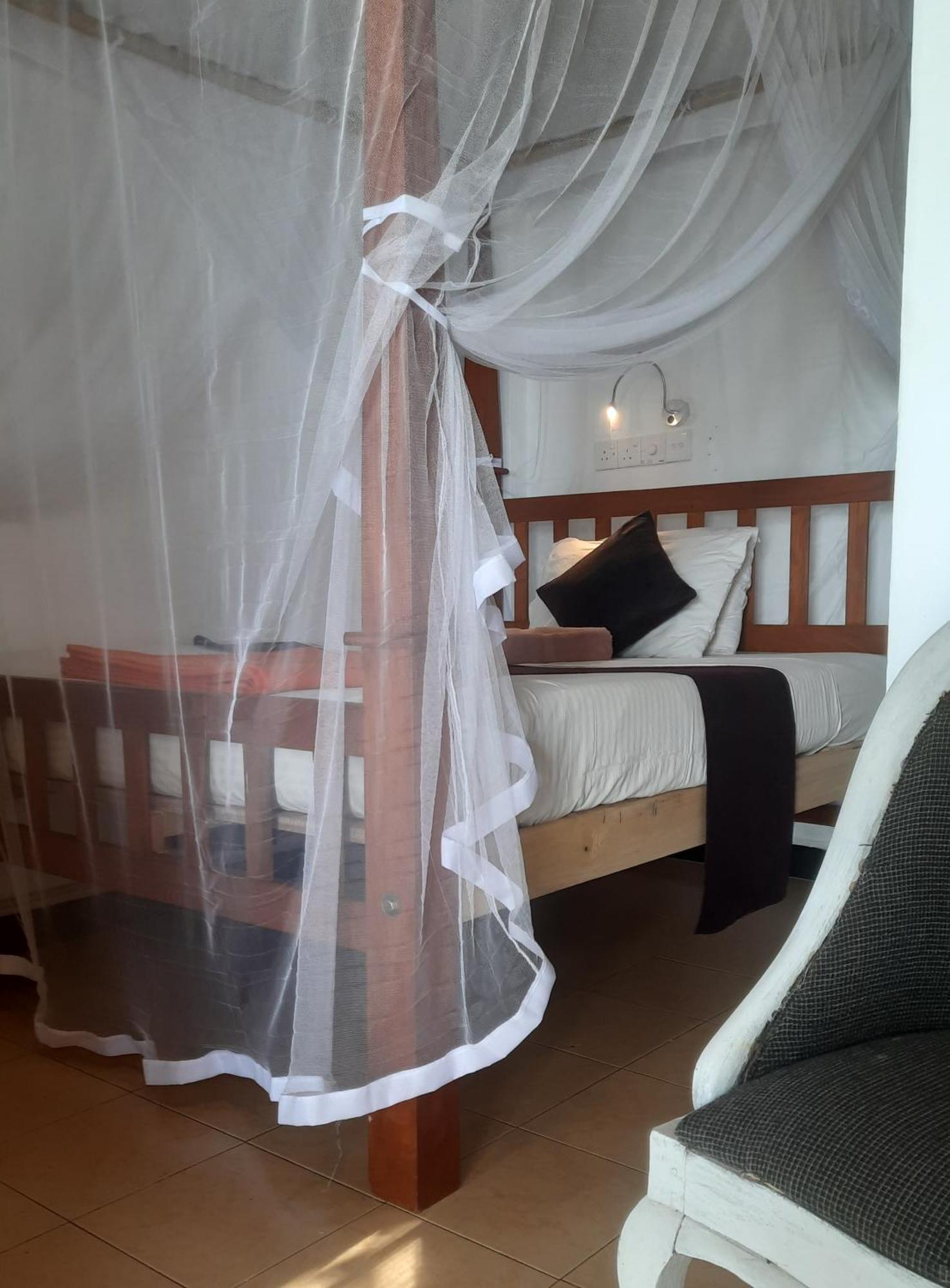 Amor Beach Унаватуна Экстерьер фото